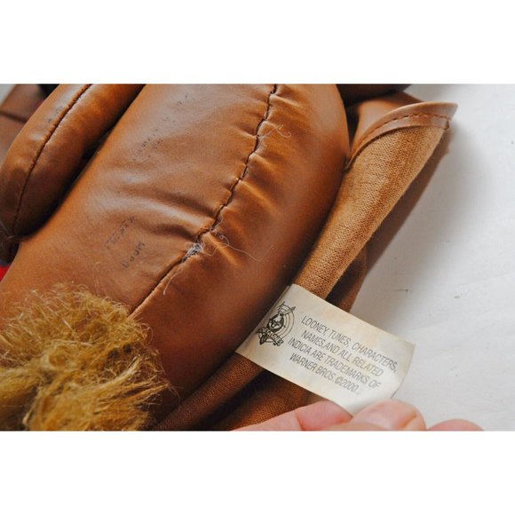 Vtg Wile E Coyote Remote Control Holder Hilarious Beep Beep Ca. 2000 Looney tune - Picture 9 of 13